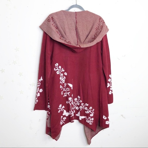 𝅺Vertigo poppy intarsia burgundy & white floral hooded cardi sweater coa… - Picture 10 of 15